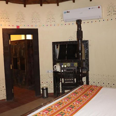 Regenta Resort Bhuj By Royal Orchid Hotels Limited Ngoại thất bức ảnh