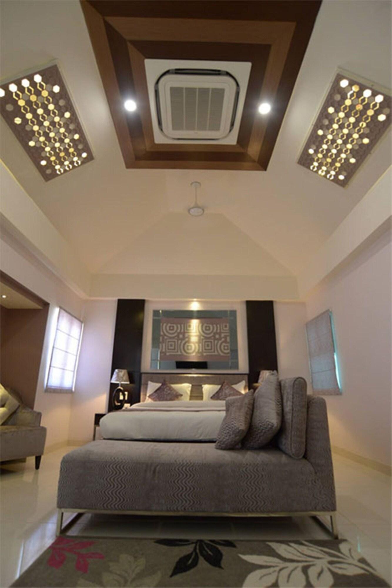 Regenta Resort Bhuj By Royal Orchid Hotels Limited Ngoại thất bức ảnh